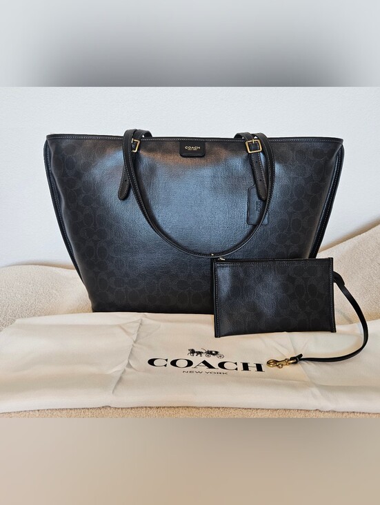 Coach Handbags - Coach Black Signature Canvas Leather Taxi Tote with Wristlet NWOT
